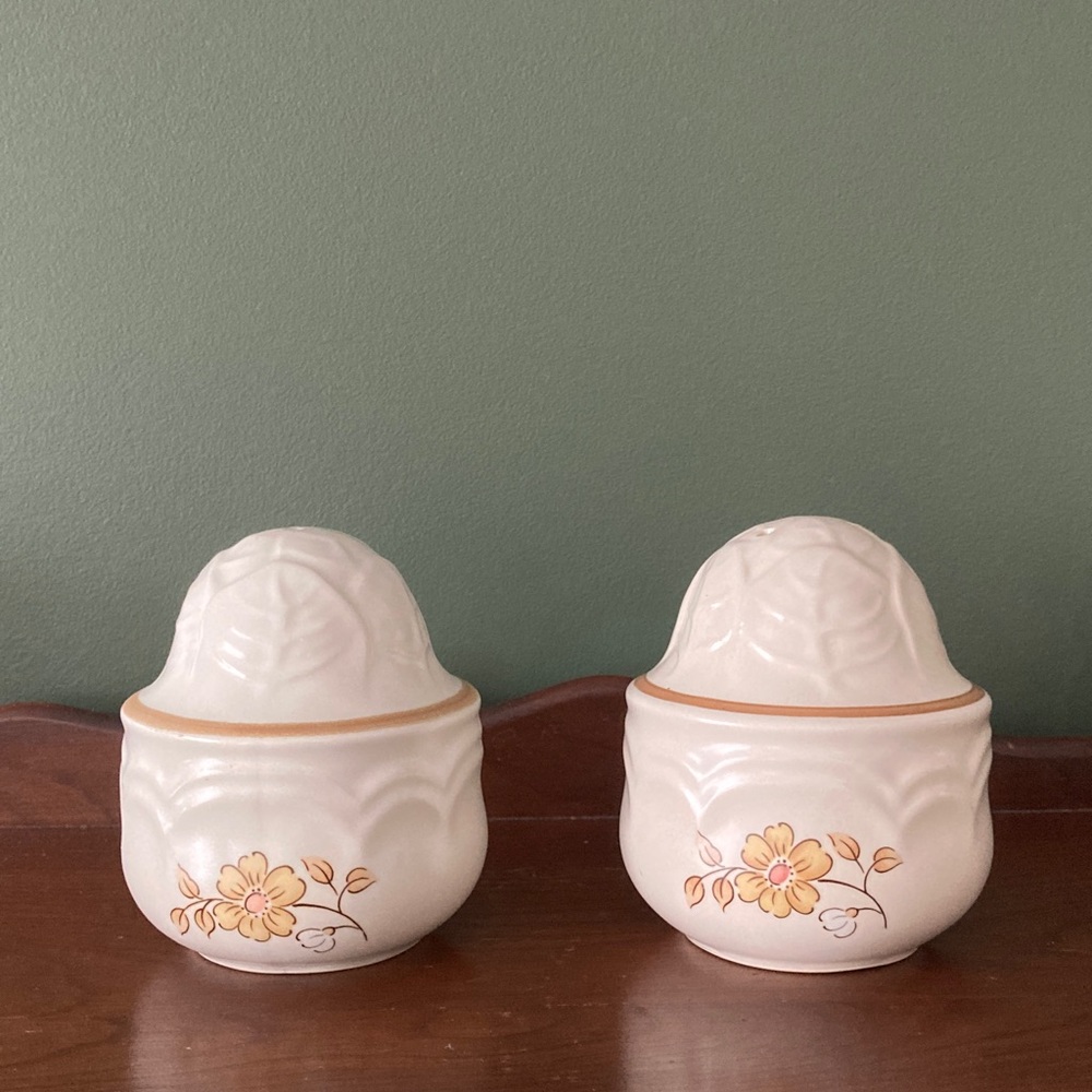 Vintage Cordella Ceramic Salt and Pepper Shakers